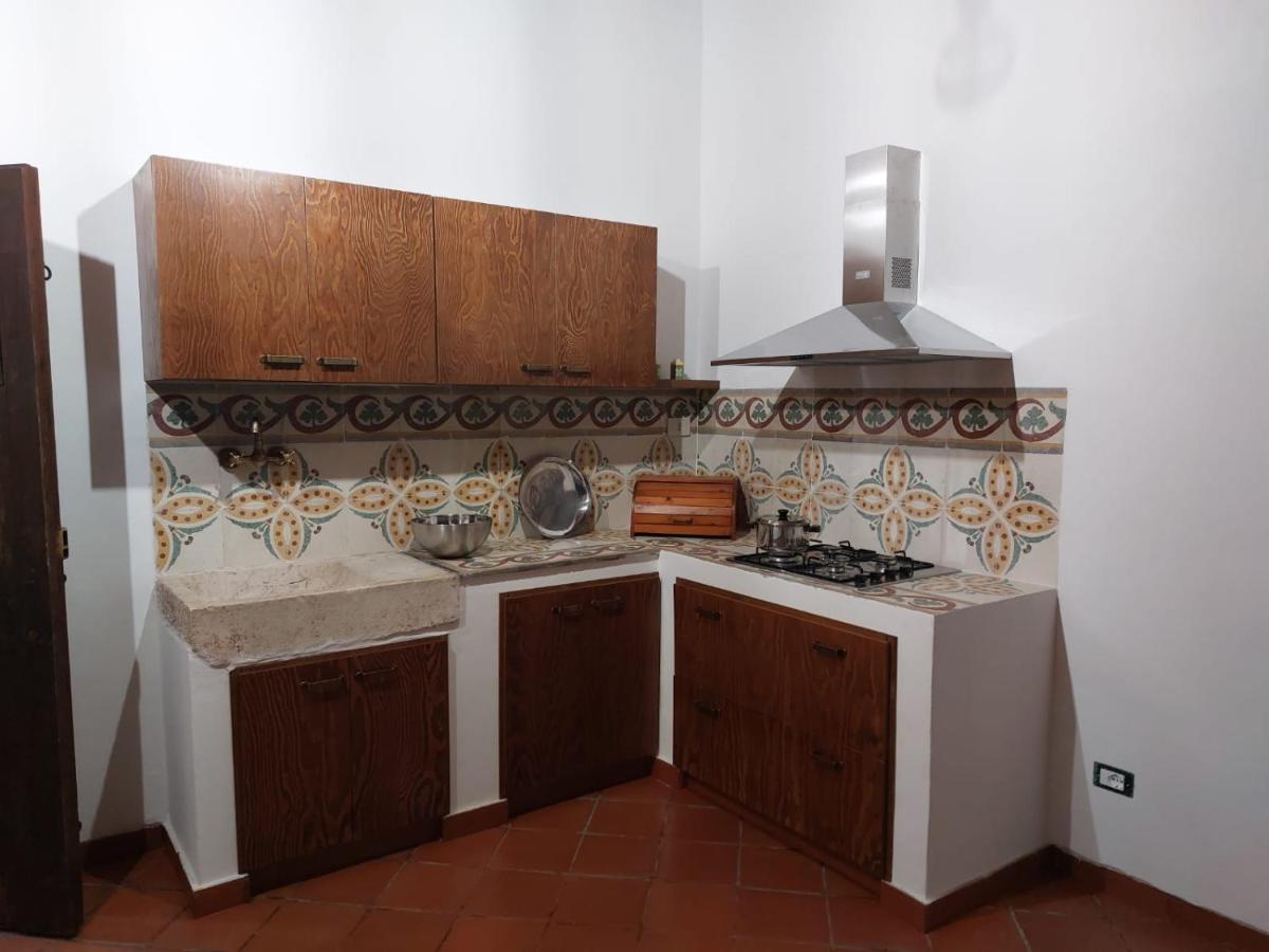 La Casa Di Cofano Apartment กุสโตนาชี ภายนอก รูปภาพ