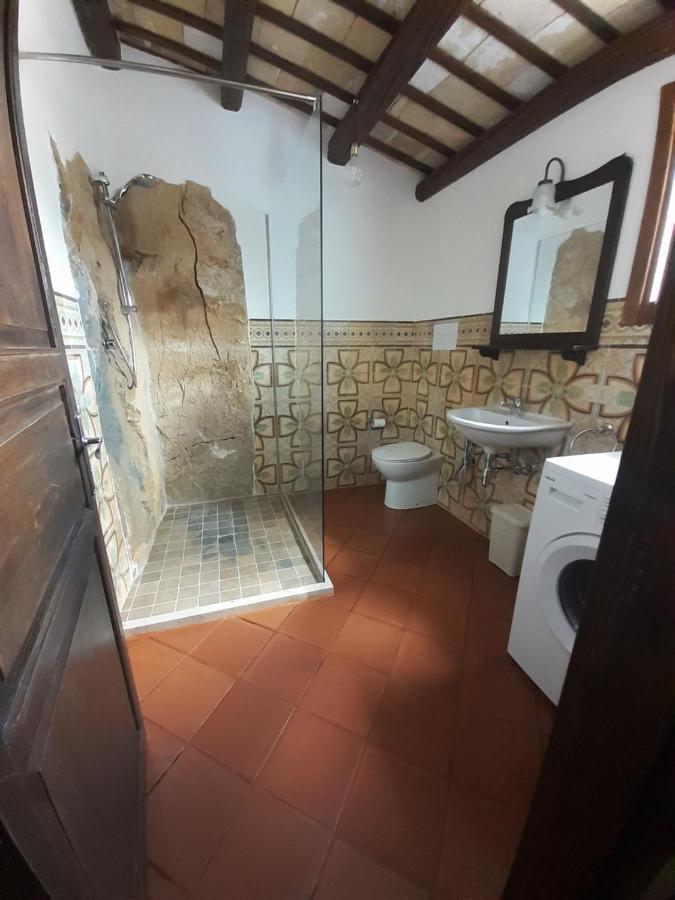 La Casa Di Cofano Apartment กุสโตนาชี ภายนอก รูปภาพ